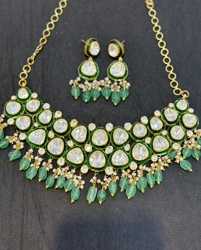 Laiba Necklace with earrings