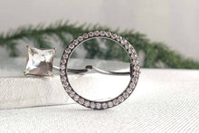 Load image into Gallery viewer, Silvernight Grey Crescent Spell Finger Ring
