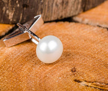 Load image into Gallery viewer, Silver Pearl Cufflink for HER
