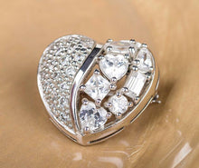 Load image into Gallery viewer, Classic Heart Brooch
